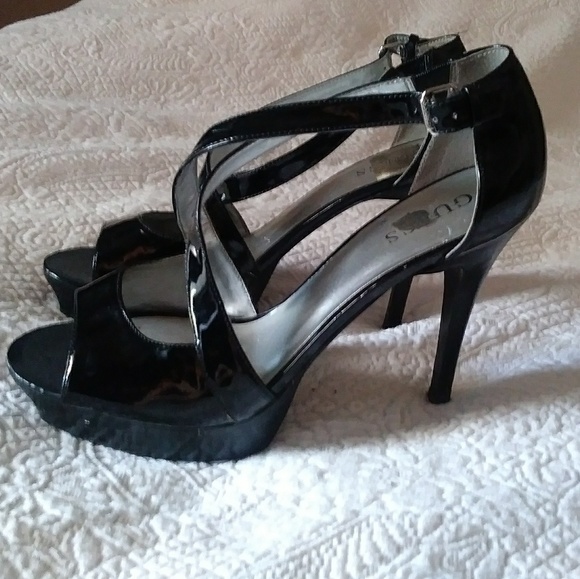 guess black strappy heels